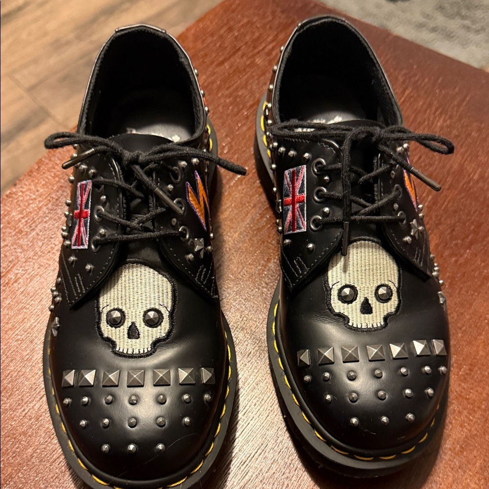 Dr Martens Women’s Black Studded Skull Shoes
